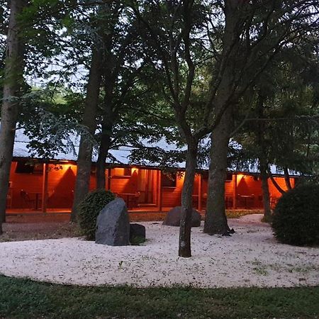 Zánka Vízparti Üdülő Hotel Exterior foto