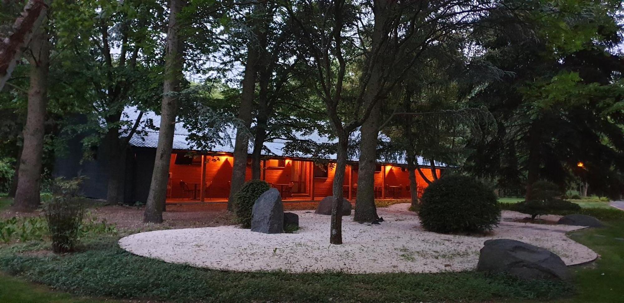 Zánka Vízparti Üdülő Hotel Exterior foto